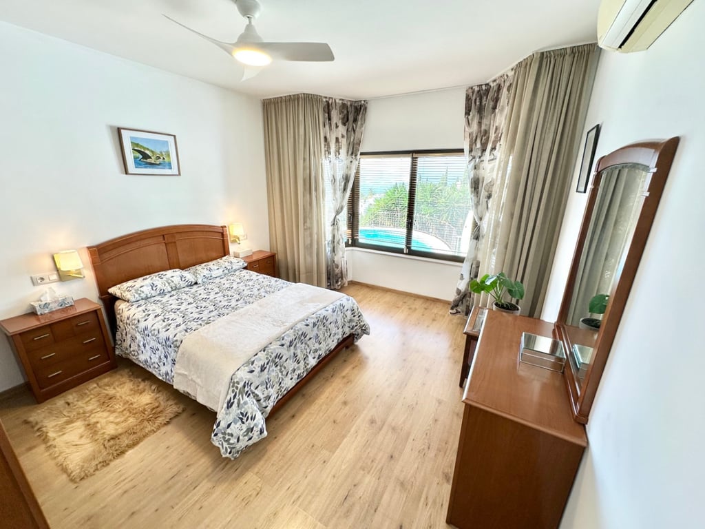 Tu oasis en Monte Pego: chalet con gran parcela, piscina y total privacidad - 23