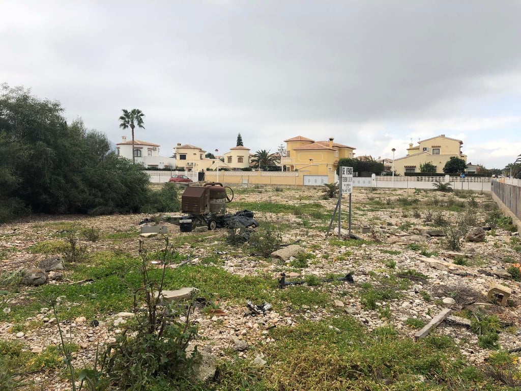 Parcela comercial a la venta a 150m del mar. Els Poblets - 2