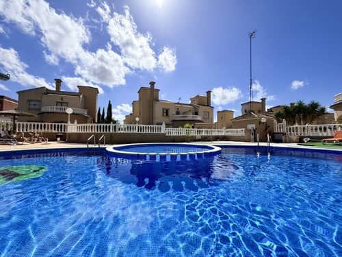 Rijwoning met 3 slaapkamers in Orihuela Costa — foto 18