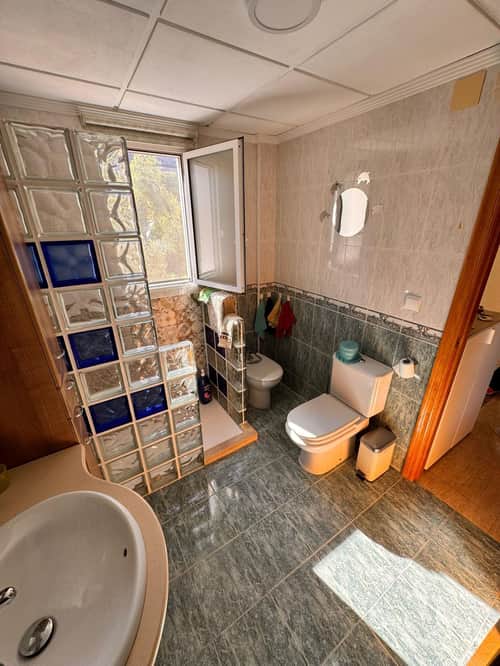 Villa met 4 slaapkamers in Cox — foto 1