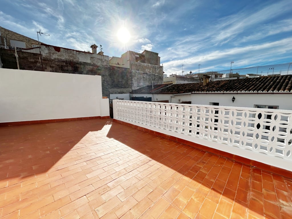 Casa de pueblo a estrenar en el corazón de Ondara con terraza y patio privado - 18
