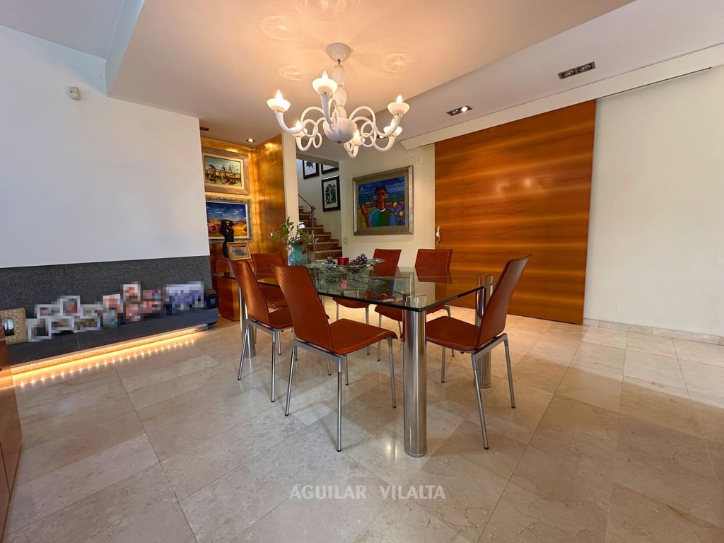Exclusive villa in Can Teixidó with sea views - 22