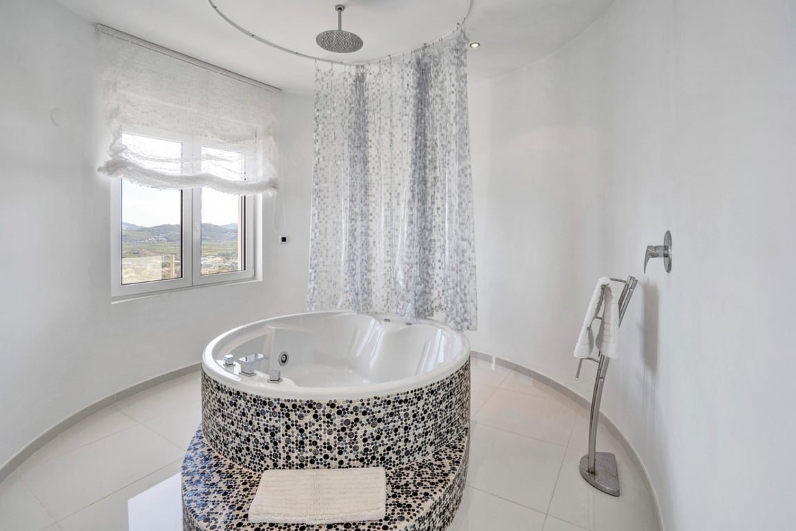 Venta. Chalet/Villa en Jávea