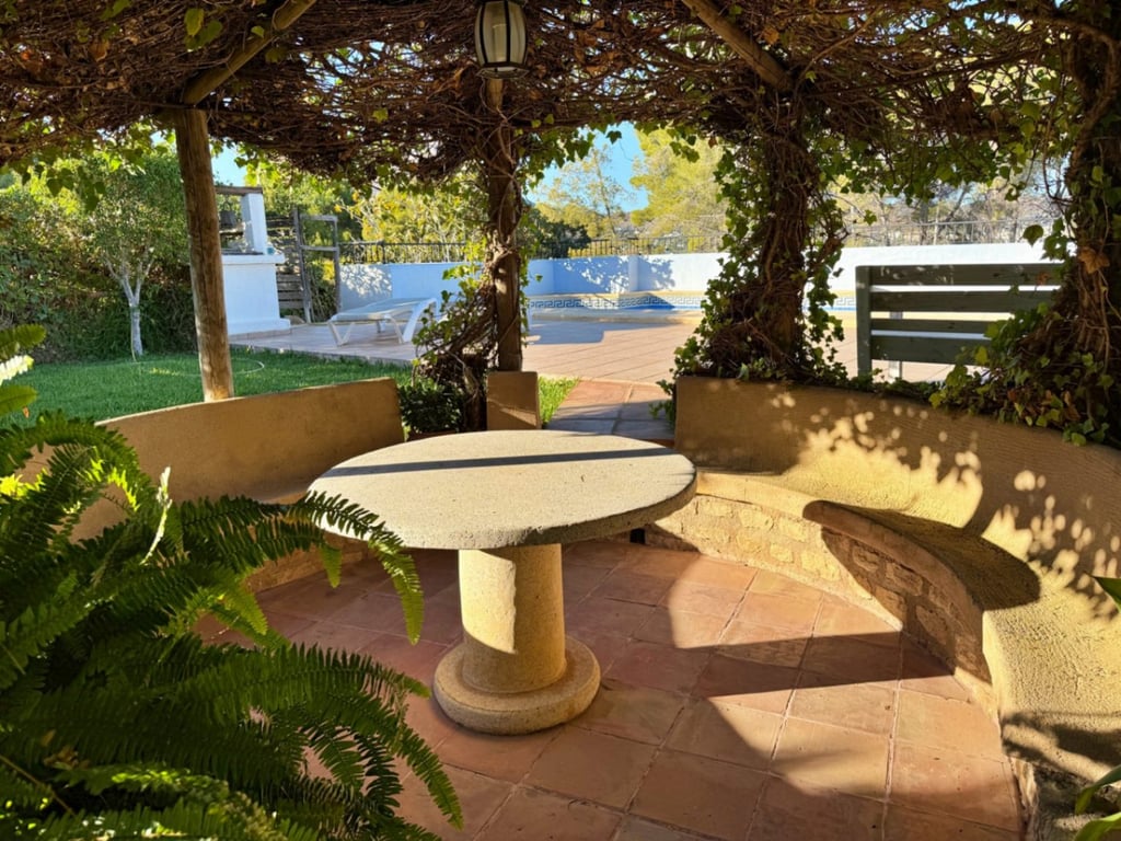 DHJV329 - Verkoop. Villa in Javea