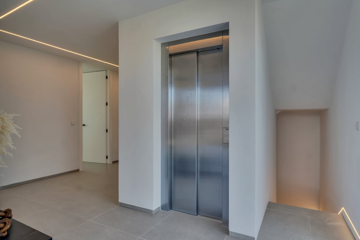 Venta. Chalet/Villa en Jávea