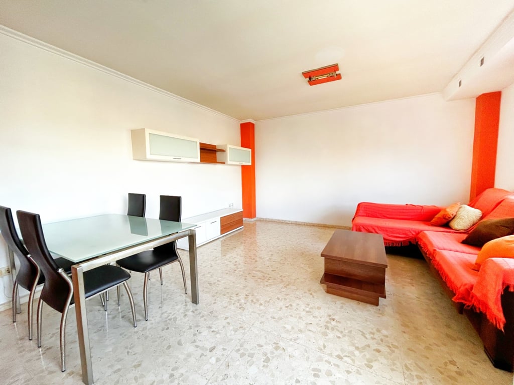 Àtic a Oliva amb vistes al mar, àmplia terrassa i garatge. - 2