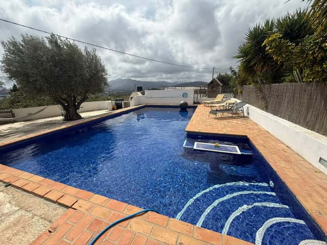 Villa con piscina en Benissa, 7 dorm., 268m²