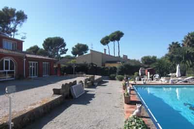 Property R4555960