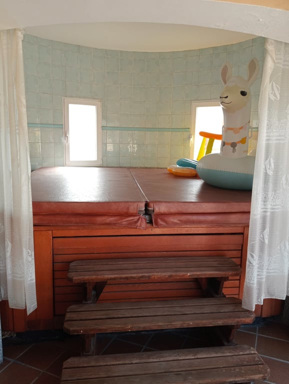 Property #RH20333 - 30