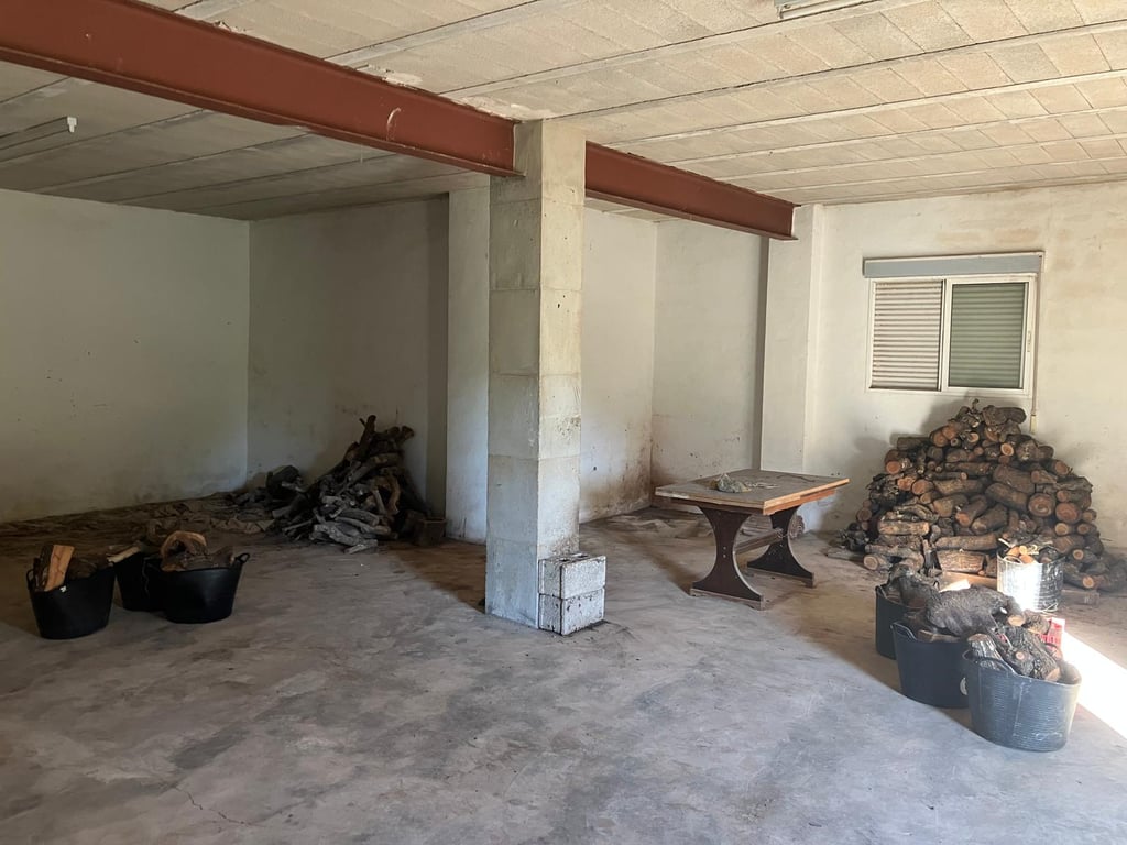 Parcela urbana con una construcción en su perimetro en La Llosa de Camacho - 7