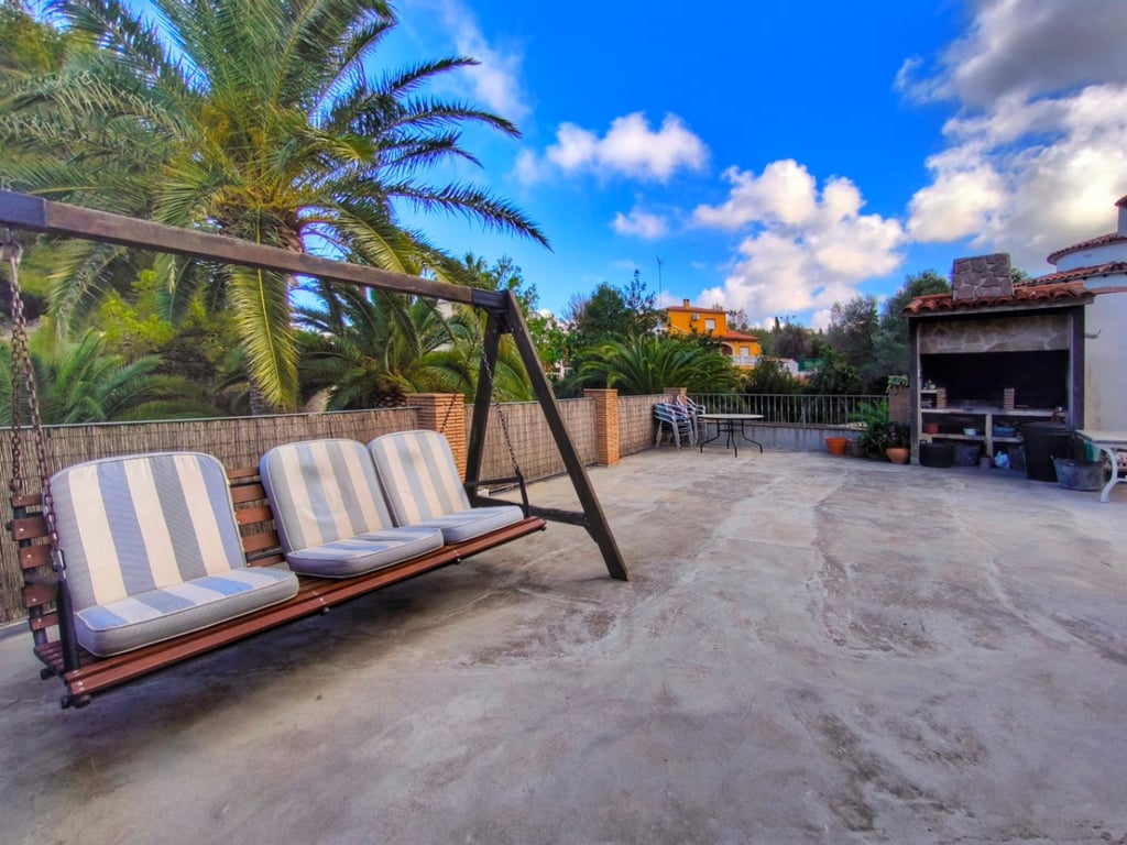 Chalet con dos apartamentos de invitados en el Montgó - 15