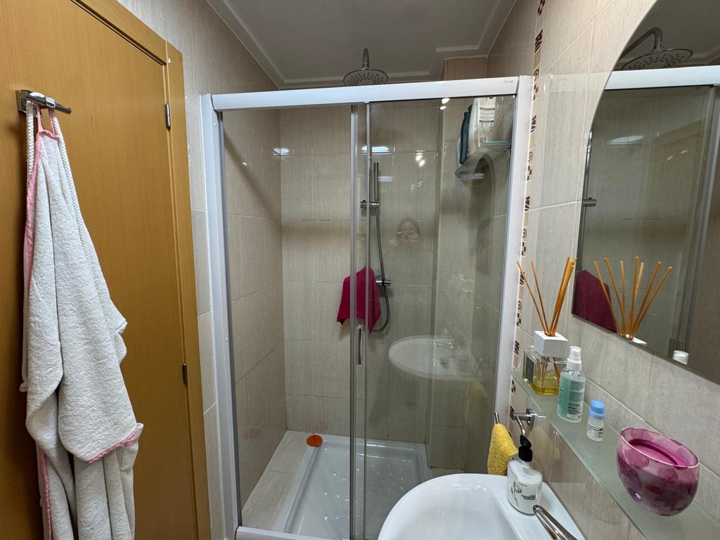 Es ven pis ubicat entre el Port i el Poble de Jávea. - 10