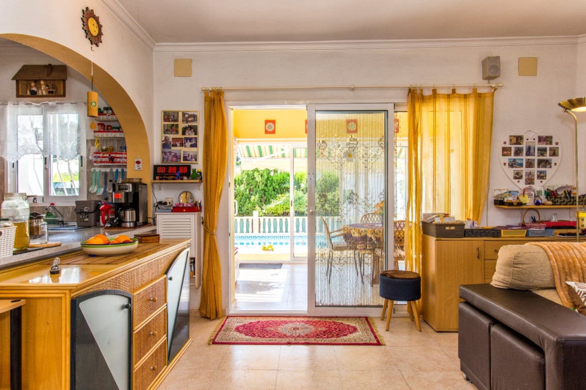 Villa tranquila con vistas a la montaña en venta en Calpe - 16