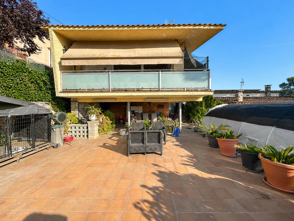 Casa a Vallromanes