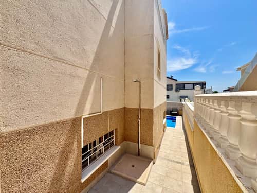 Rijwoning met 2 slaapkamers in Orihuela Costa — foto 22