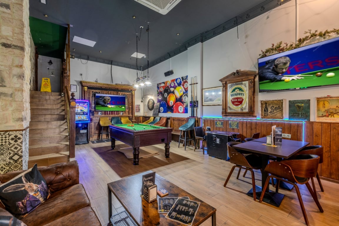 Traspaso de Pub con perfecta ubicación el Arenal de Jávea - 23