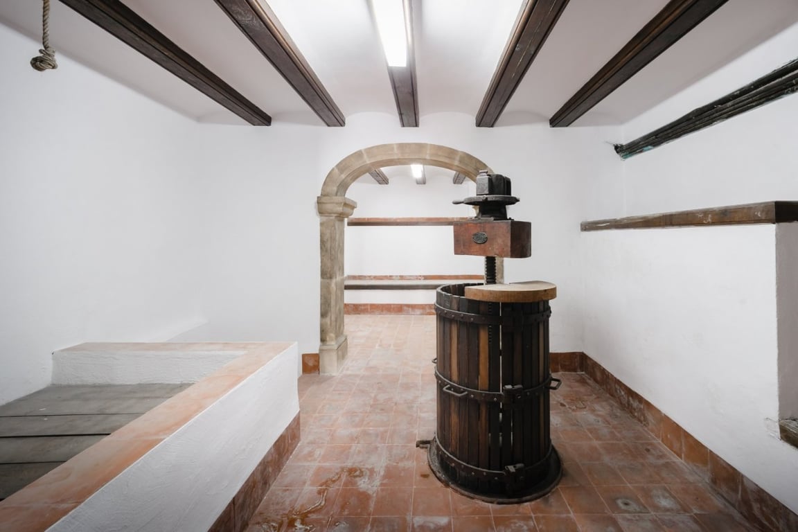 Gran Villa con casa de invitados en Jávea y parcela 5.835m2 - 38