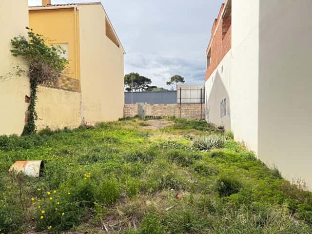 Plot / land in Ondara, 298m²
