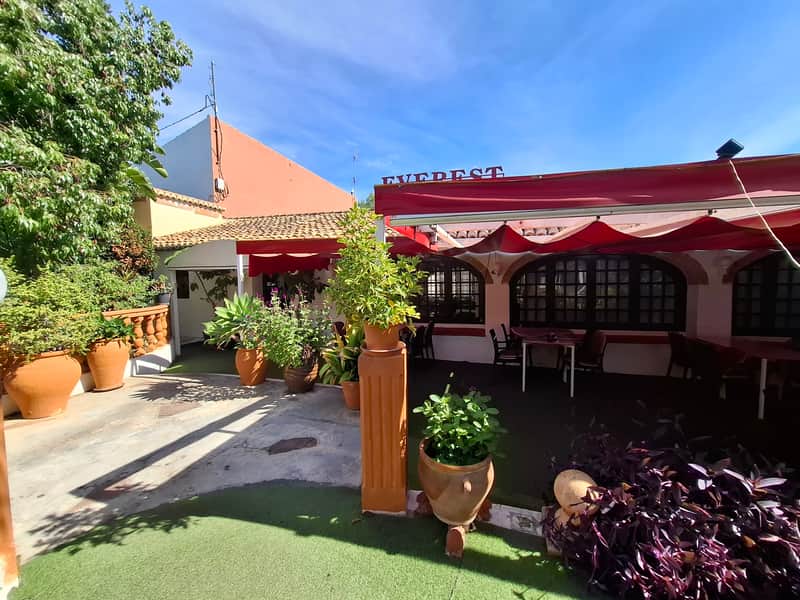 Commercieel pand met woonhuis in Xàbia (Jávea)