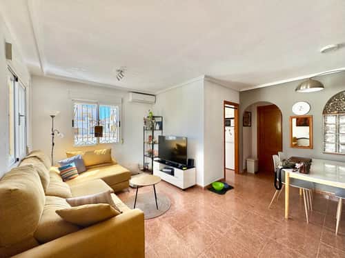 Rijwoning met 3 slaapkamers in Orihuela Costa — foto 4