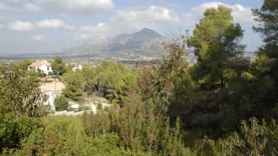 Property #AD 280 1