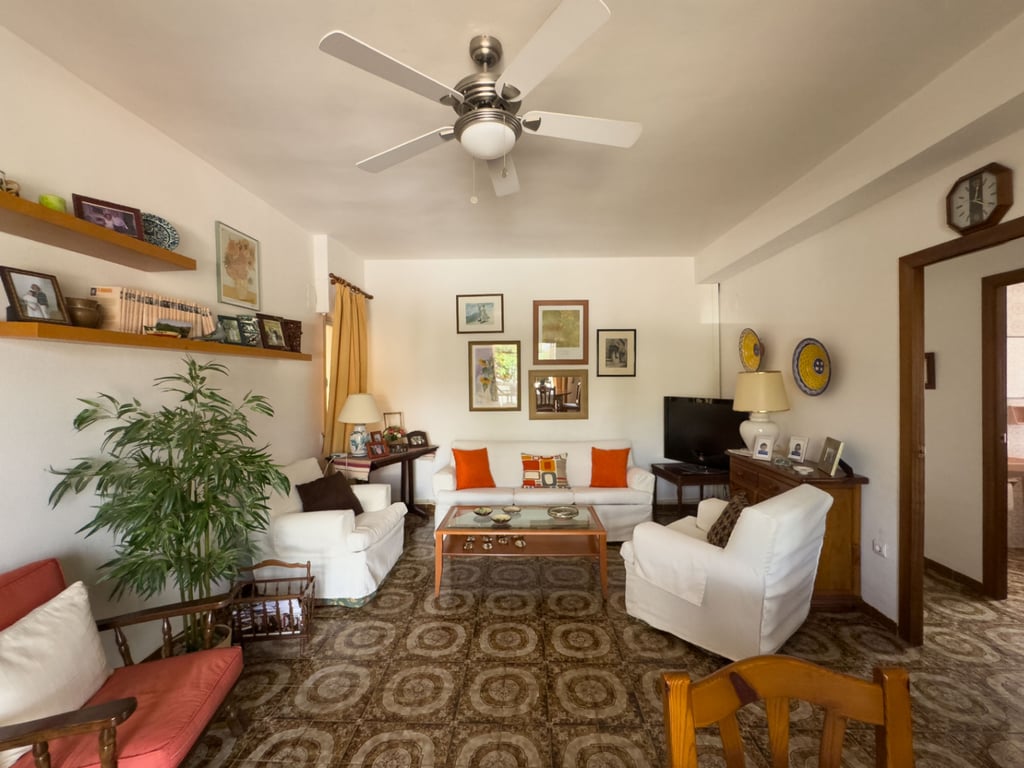 Apartamento en venta de 3 habitaciones con piscina en Denia - 5