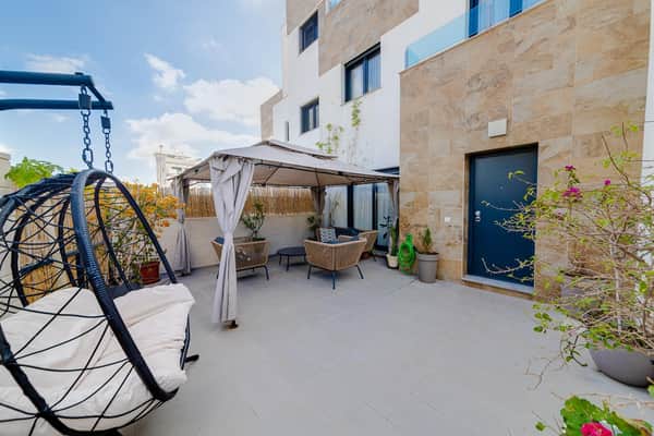 Rijwoning met 3 slaapkamers in Alicante