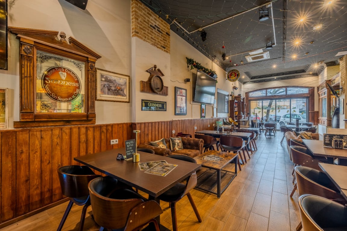 Traspaso de Pub con perfecta ubicación el Arenal de Jávea - 43