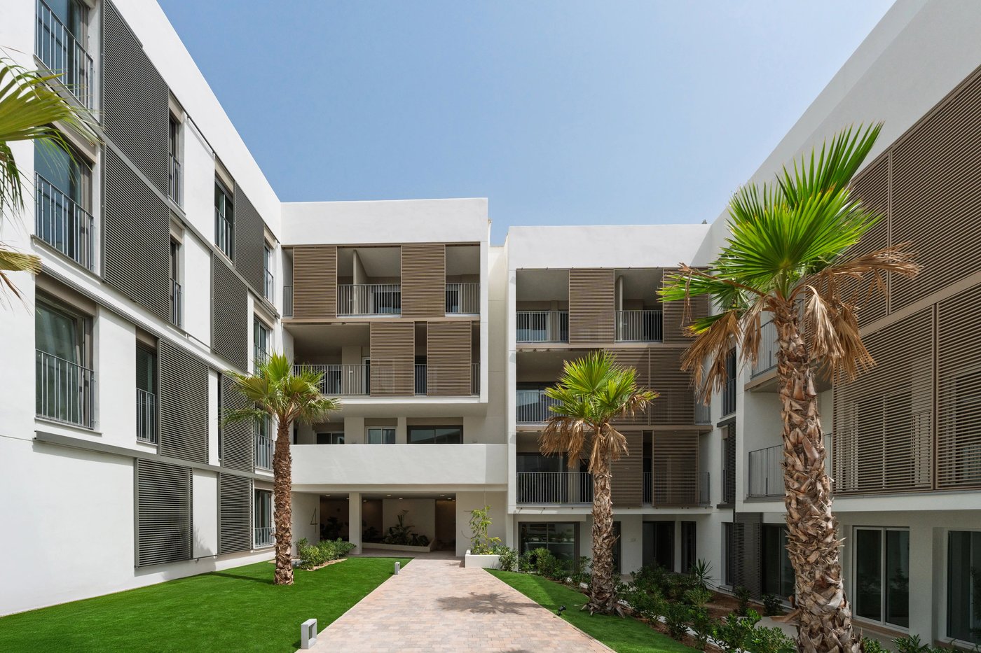 Brand-New Modern Apartment in UNIC Jávea with Pool and Gym Access