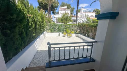 Rijwoning met 2 slaapkamers in Orihuela Costa — foto 29