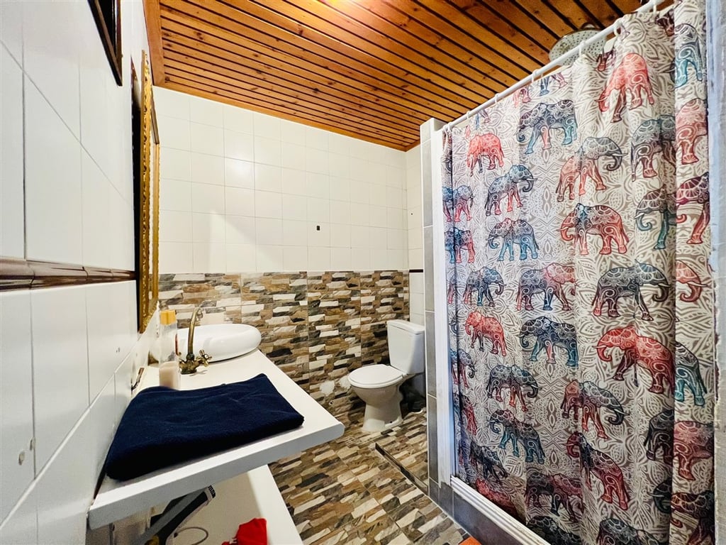 Property #RH21188 - 16