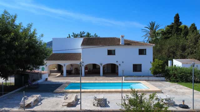 Finca in La Xara, 7 Schlafz., 350m²