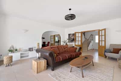 Property R4672105