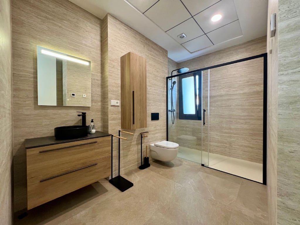 Property #RH21324 - 19