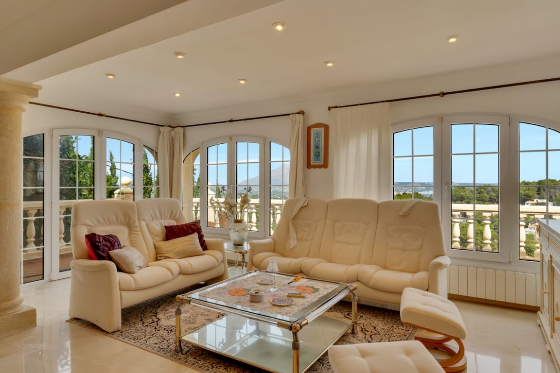 VILLA UBICADA EN UNA TRANQUILA ZONA CON INCREIBLES VISTAS PANORAMICAS - 5