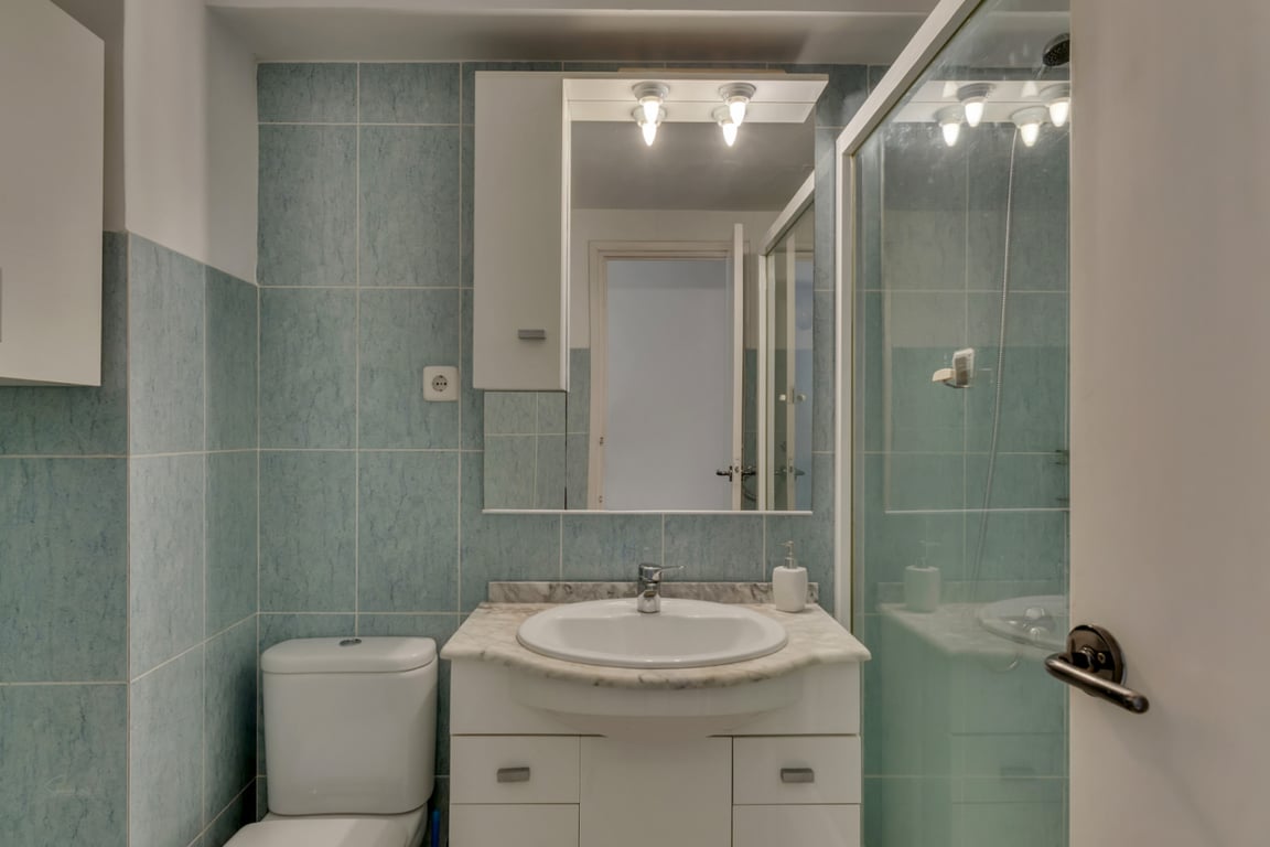 Apartamento con bonitas vistas al mar con garaje en la zona del puerto de Jávea - 12