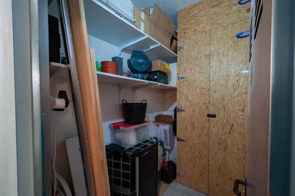 Property #RH21302 - 27