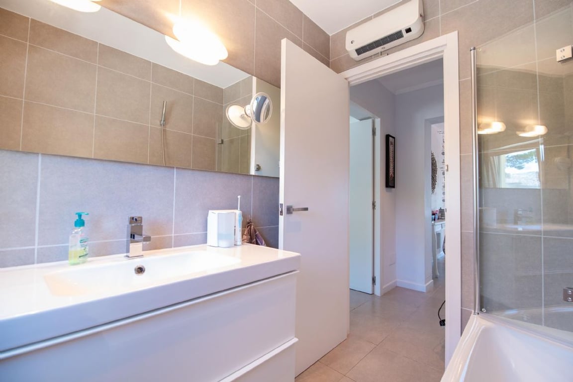 Property #RH20912 - 38