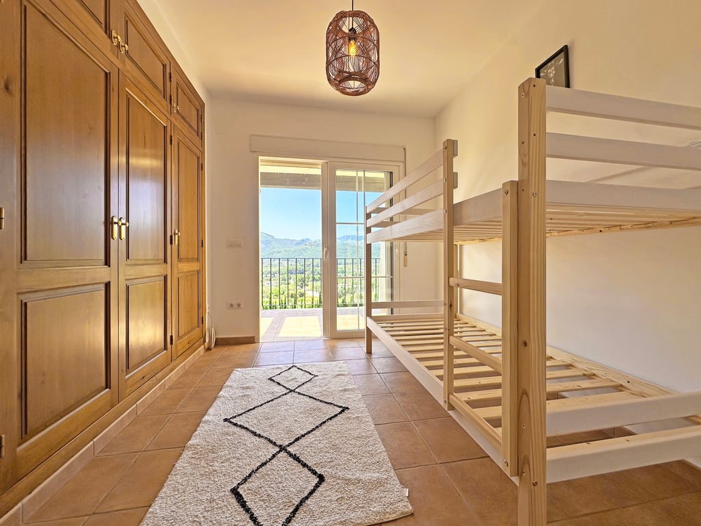 Property #RH20901 - 25