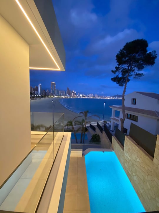 Ultimo duplex en venta en 1 linea de playa de Benidorm - 3