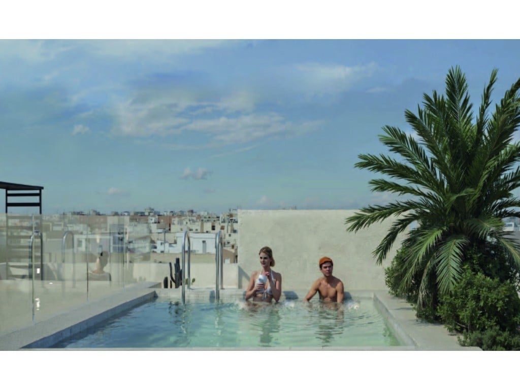 Complejo residencial moderno cerca de Playa del Cura en Torrevieja — terrace