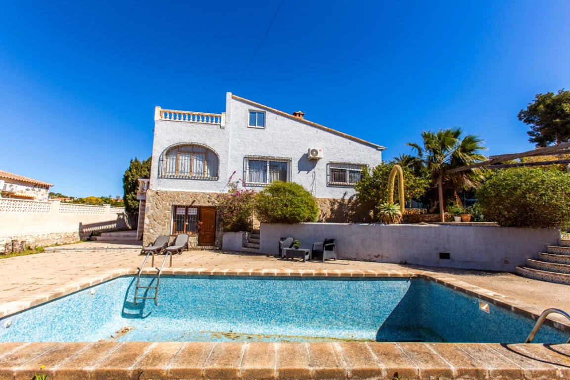 Villa con gran potencial en venta en Calpe - 4