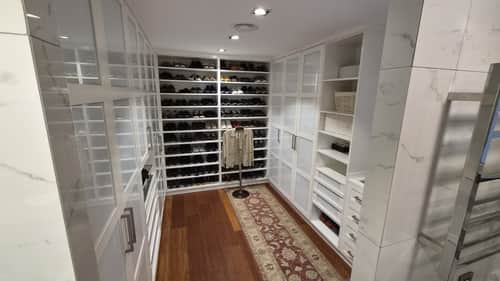 Luxueus gerenoveerd appartement met 4 slaapkamers en garage in het centrum van Torrevieja — foto 16