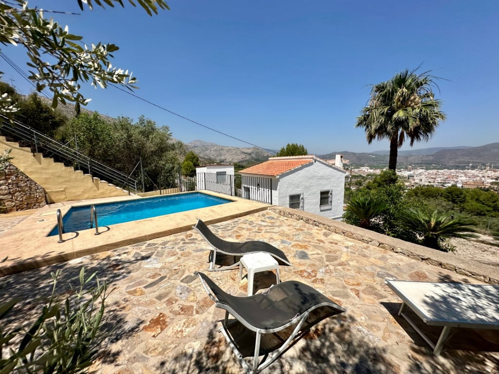 Finca rústica amb bones vistes a Pego - 4