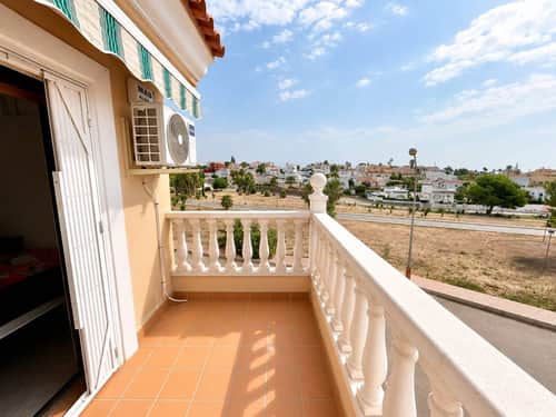 Villa met 2 slaapkamers in Villamartín — foto 8