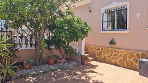 Villa met 3 slaapkamers in Villamartín — foto 3