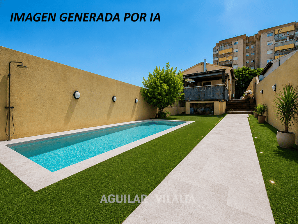 CASA UNFIMILIAR - 12