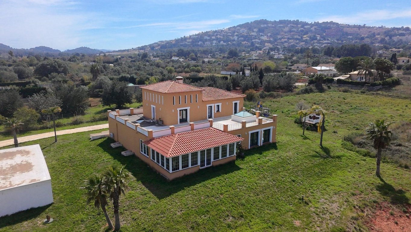 6-bed Villa in Pedreguer