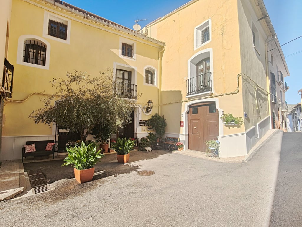 OPORTUNITAT D'INVERSIÓ ÚNICA: HOTEL BOUTIQUE DE BENESTAR DE LLUXE NOMÉS PER A ADULTS | SPA PRIVAT DE COVES | BENIALÍ, VALL DE GALLINERA | ALT RENDA GARANTIDA - 2