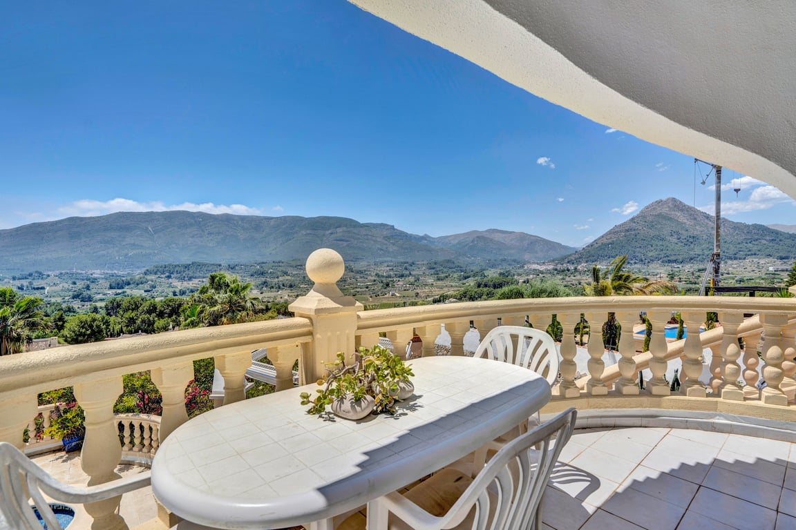5-bed Villa in Murla photo 19